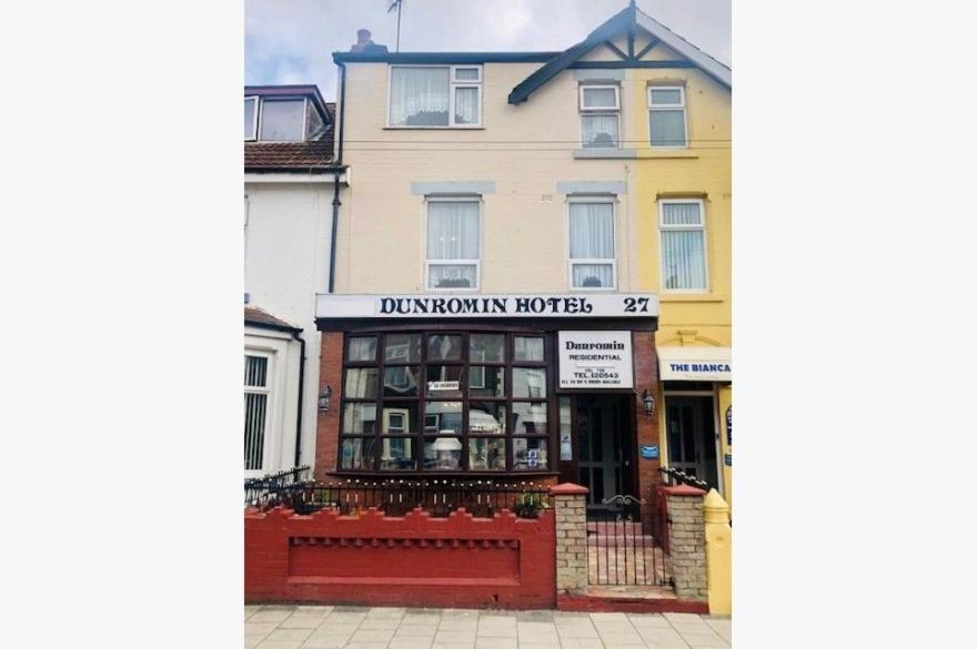 Dunromin Hotel Blackpool Eksteriør bilde